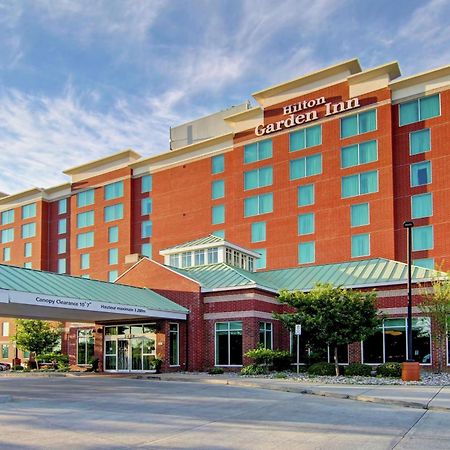 Hilton Garden Inn Ottawa Airport Экстерьер фото